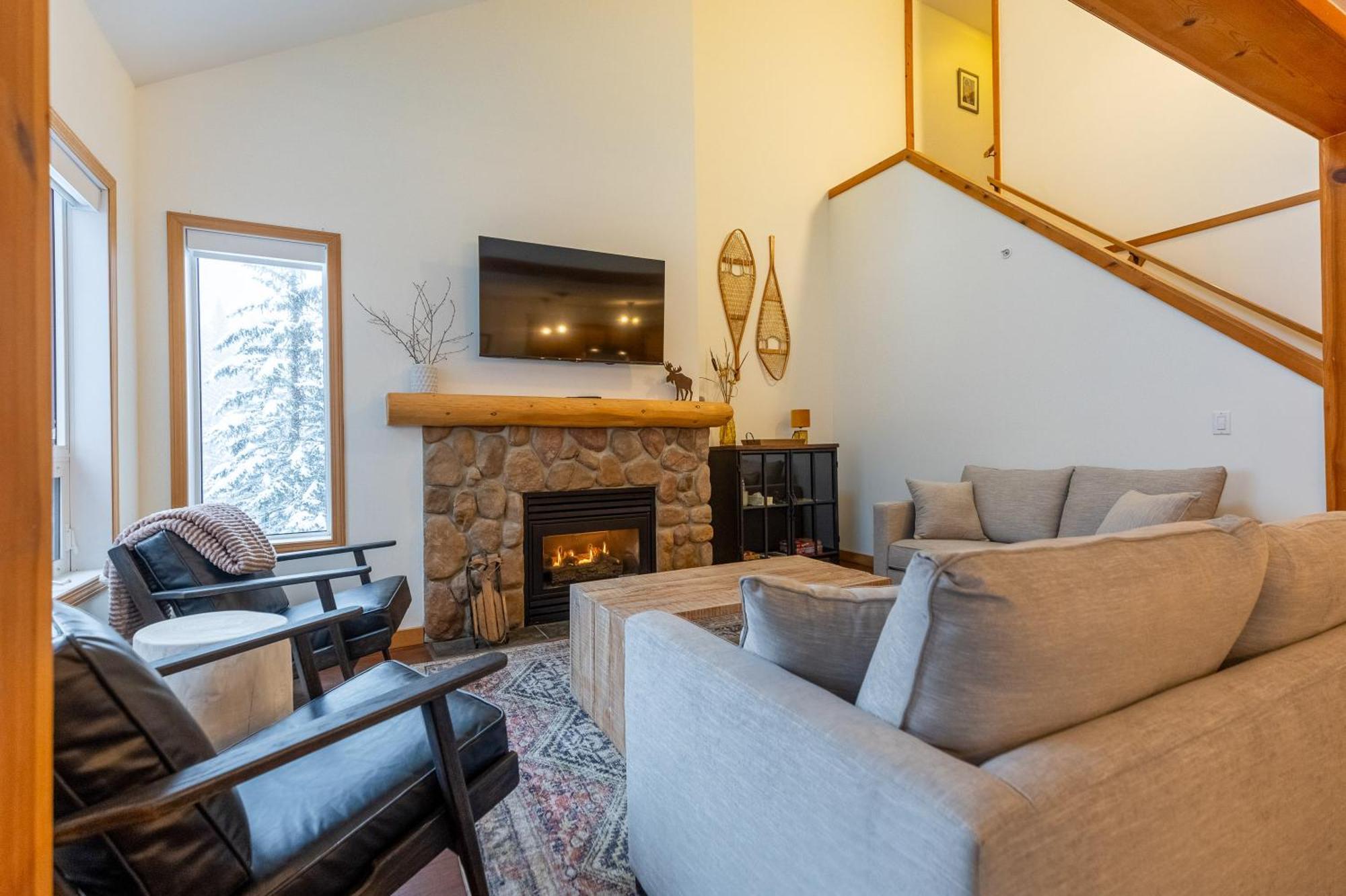 Stone Creek Chalets By Fernie Central Reservations Eksteriør billede