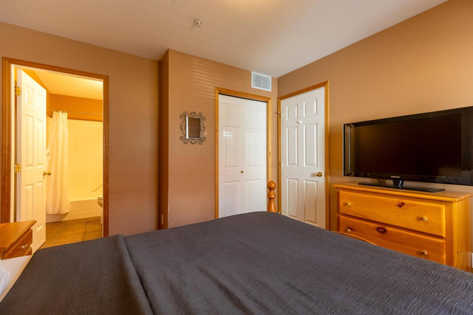 Stone Creek Chalets By Fernie Central Reservations Eksteriør billede