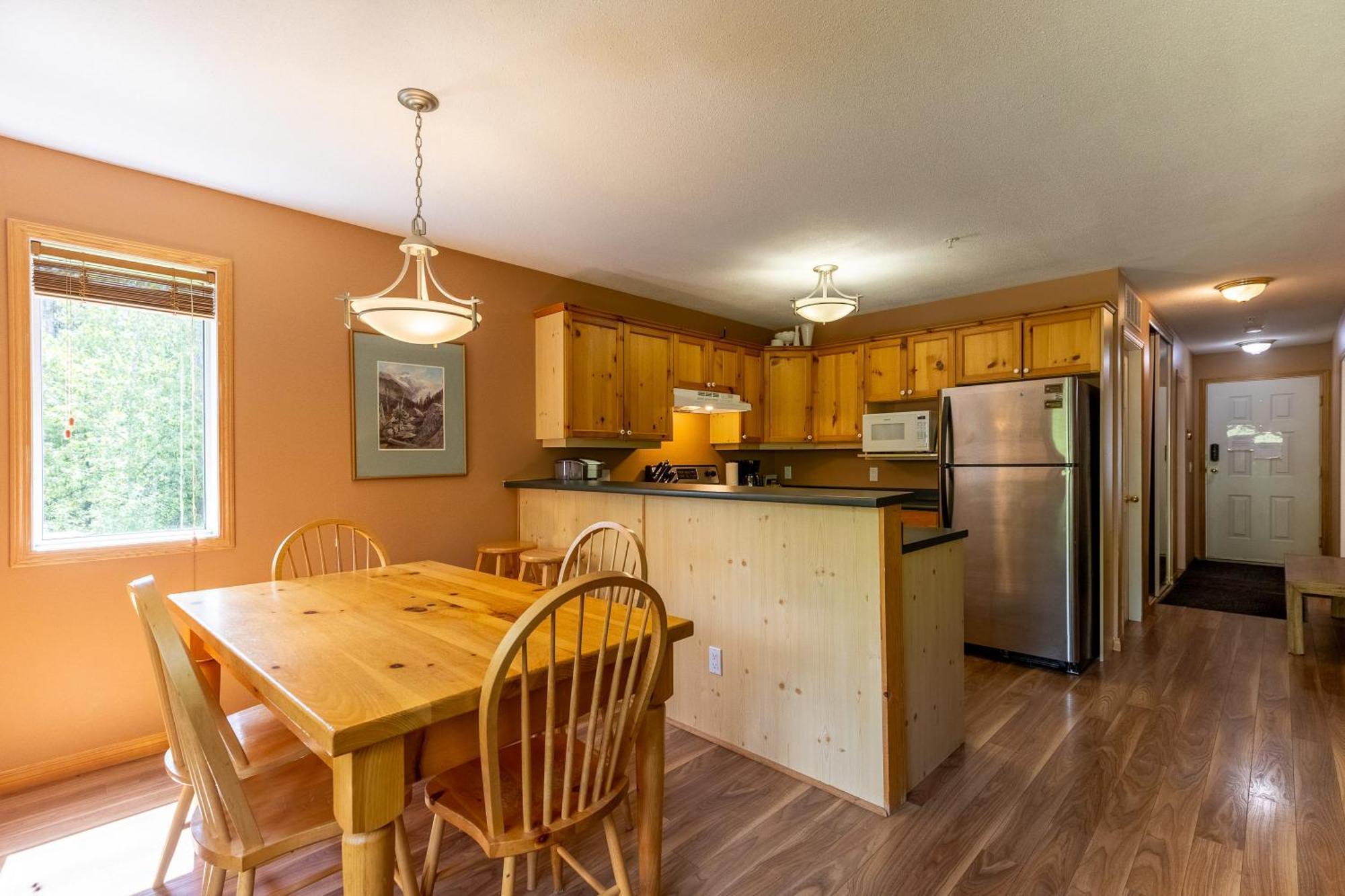 Stone Creek Chalets By Fernie Central Reservations Eksteriør billede